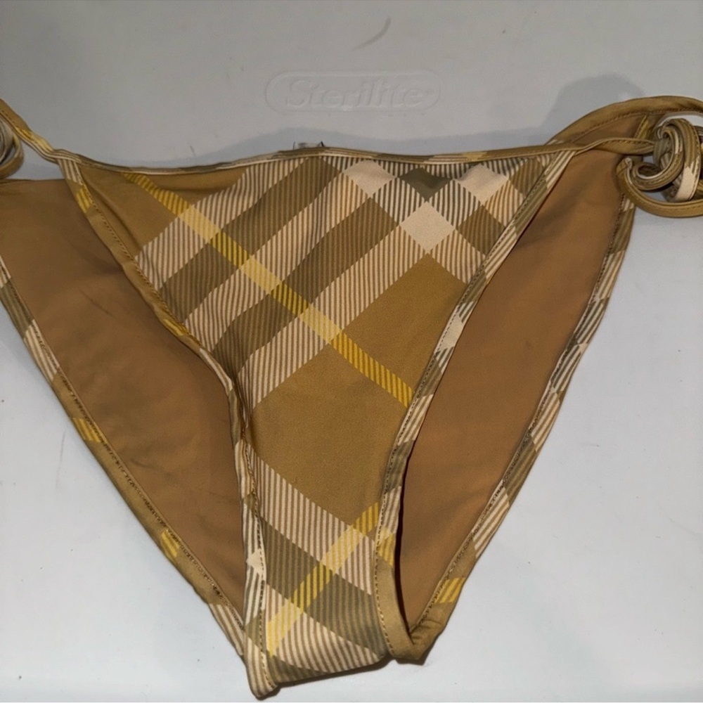 Burberry nova check bikini bottoms M